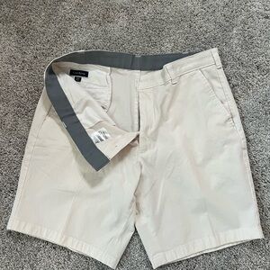 Club Room Cream Flat Front Casual Shorts